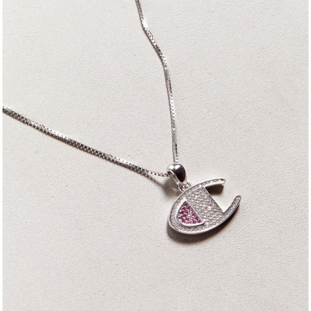 New with tag Champion pendant